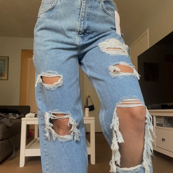 SOLD! - Picture 5 of 5